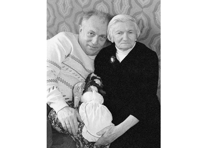 Ревекка Исааковна Янгарбер, хирург